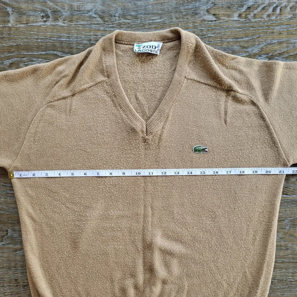 Vintage Izod Lacoste V-Neck Sweater Camel Tan Orlon Acrylic ILGWU USA Large